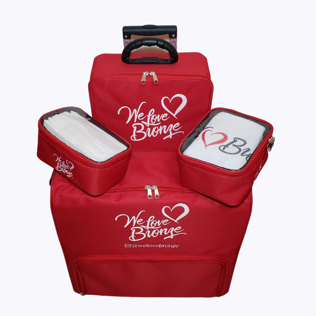 Invista na Franquia de Bronzeamento Saudável We Love Bronze e tenha a bag exclusiva da marca para atendimento a domicílio